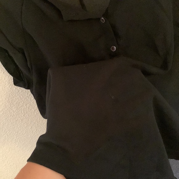 Joe Fresh sheer button down tee. Size m. - Picture 3 of 5